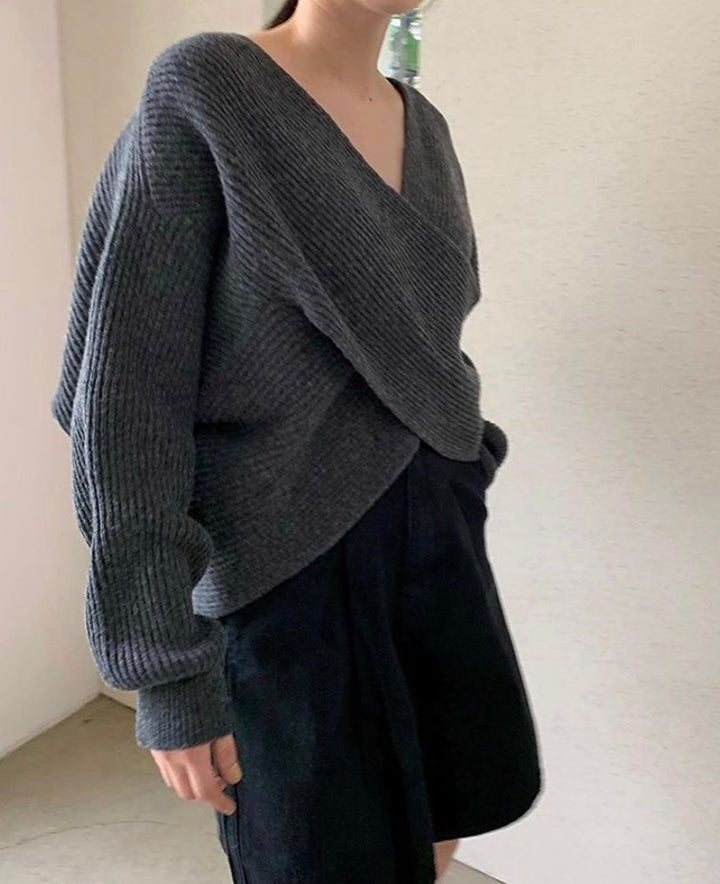 Benilde | Pull en maille croisée chic